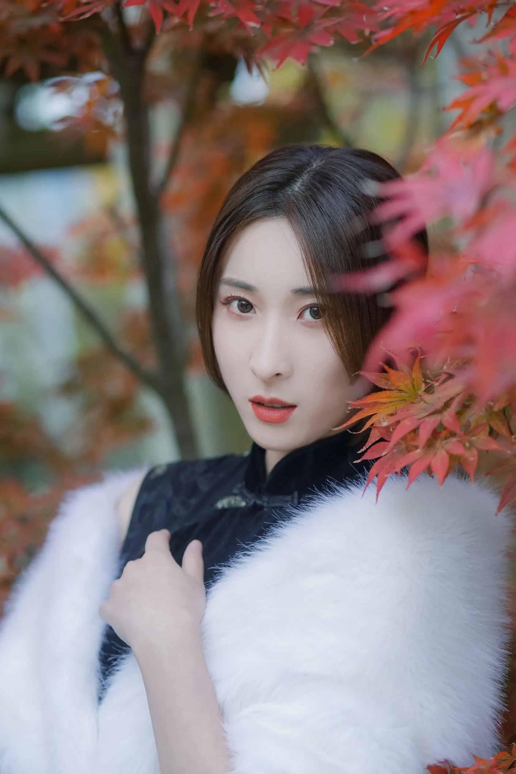 [YITUYU] 2022.12.05 Vol.2603 – Red Maple Ayin#[23P]-13